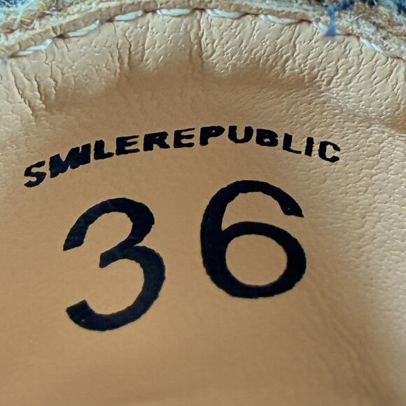 Smile Republic Red Brown Canvas Sneakers Casual Low Top Womens Size US 5.5 EU 36 - Picture 9 of 10